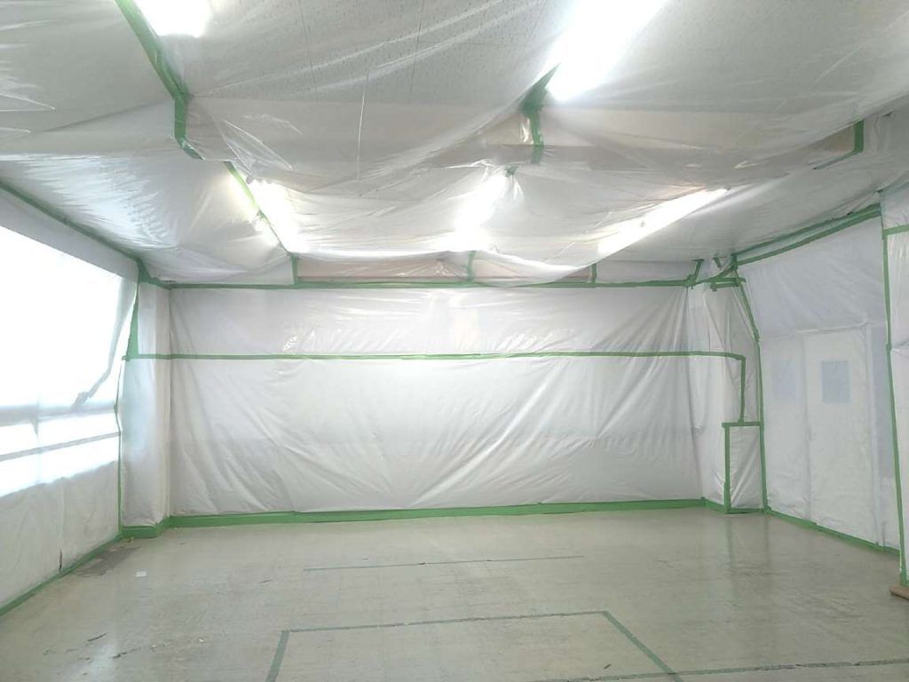 部屋の密閉養生