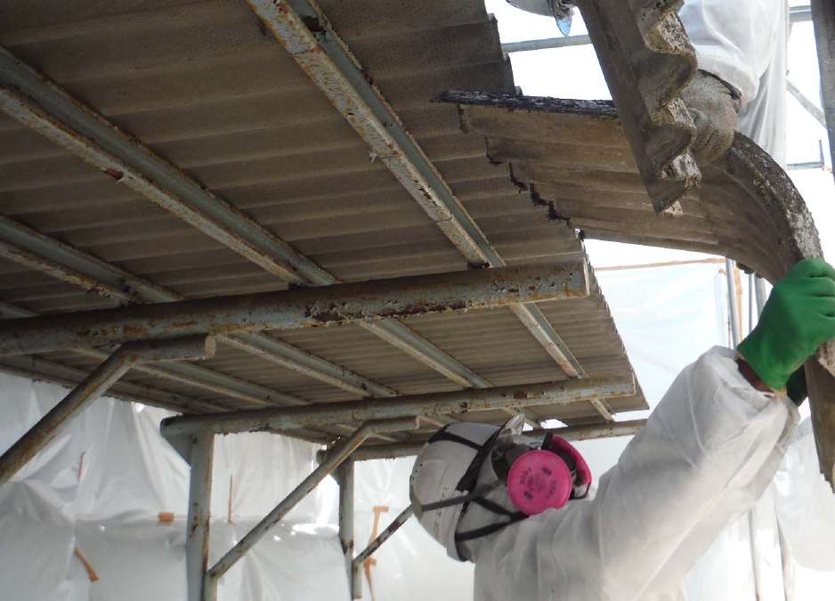 スレート屋根の分解写真