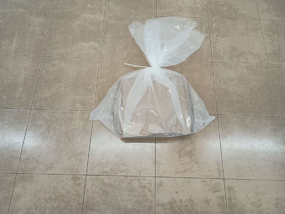 石綿含有建材（レベル3）1重詰め写真