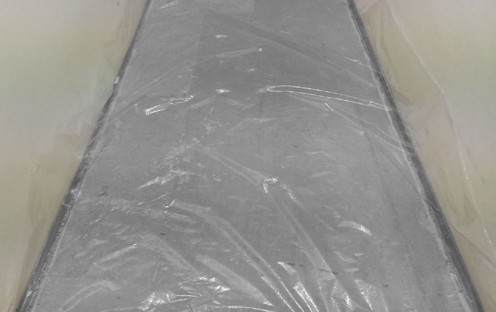 アスベストレベル３養生：廊下　床養生１重目　透明ビニール